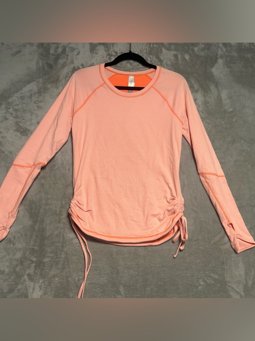 Lucy Lucytech Long Sleeve Vented Top Women’s  Medium Peach Orange